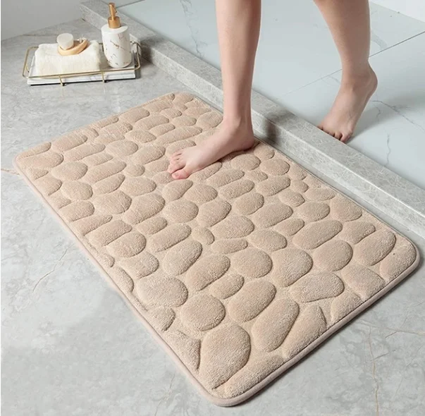 Transparent non-slip PVC bath mat with suction cups