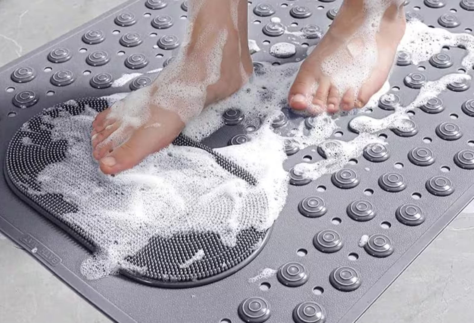 Fast-drying diatomite mat in pastel tones